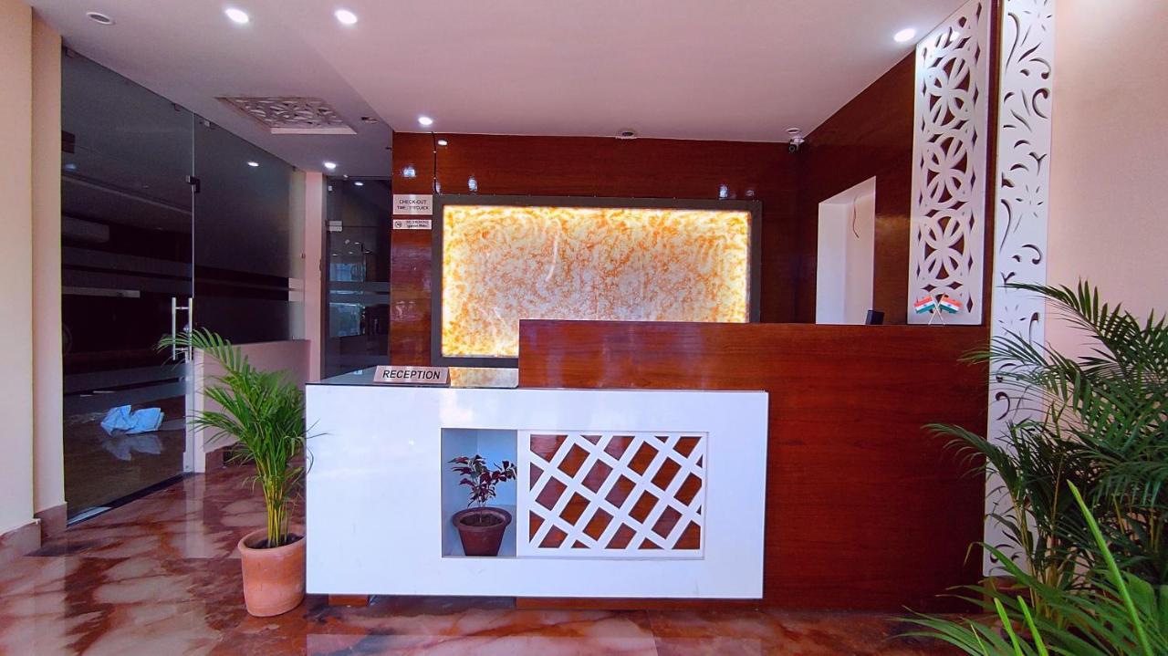 Spring Sky Haridwar By Shrigo Hotels Εξωτερικό φωτογραφία